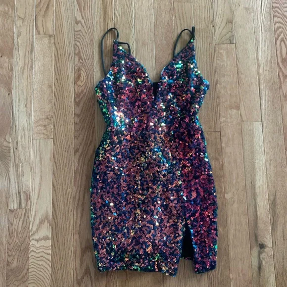 Charlene Multicolored Iridescent Sequin Bodycon Dress - Picture 3 of 6